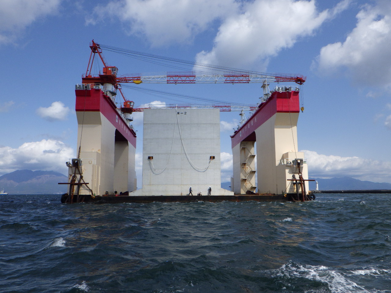 臥蛇Ⅱ谷山入港の様子を紹介 – EKIZEN